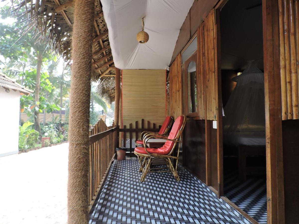 Abba'S Glory Land Hotel Agonda Ngoại thất bức ảnh